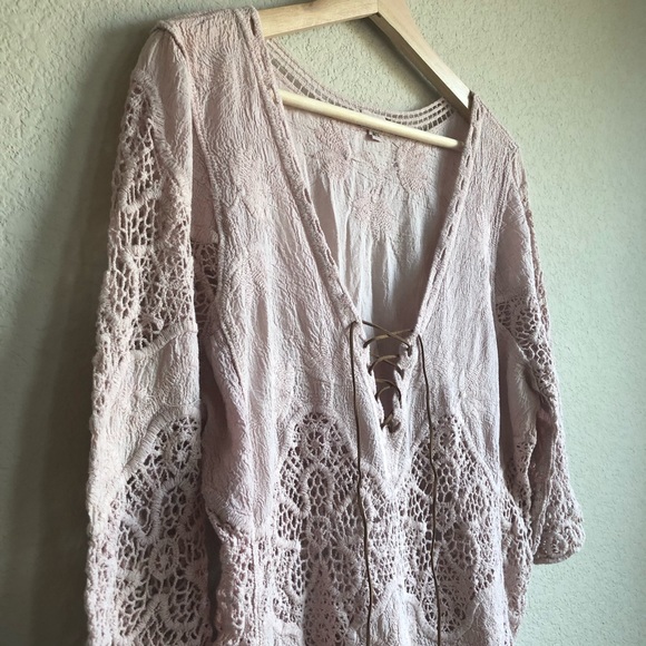 Sold POL embroidery boho feather trim blouse M/L - Picture 2 of 11